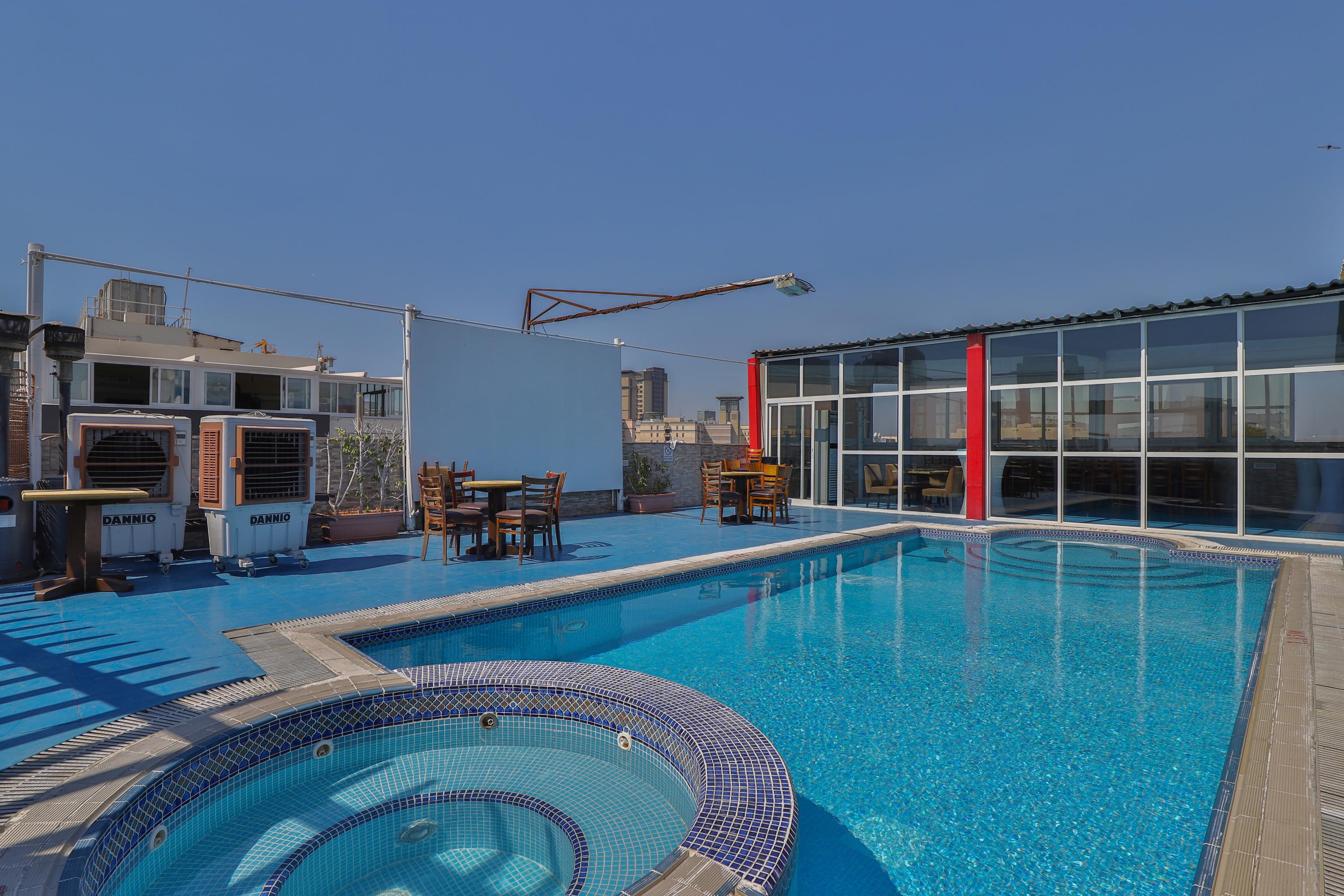 sun&sands hotel Dubai Exterior foto