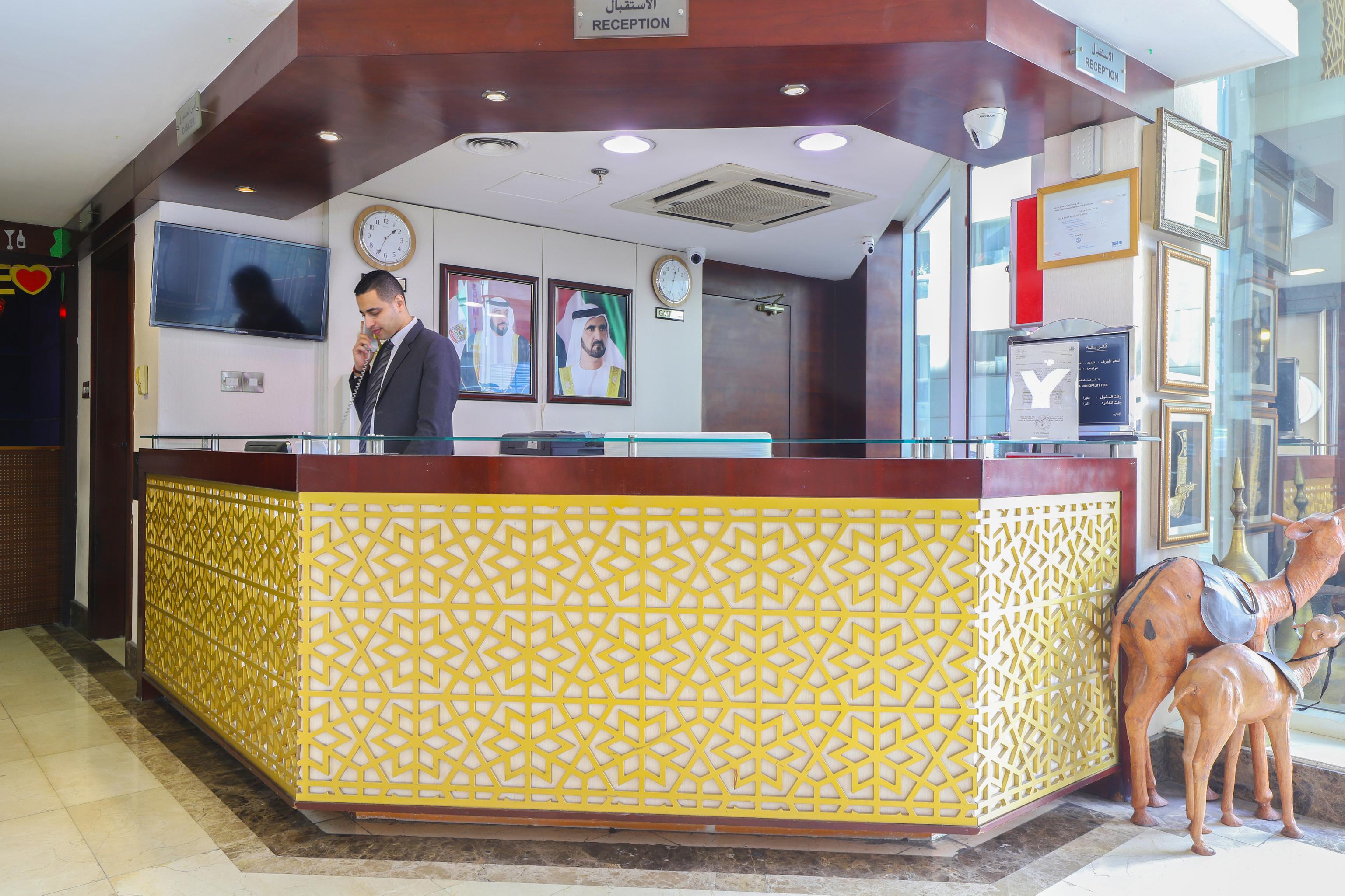 sun&sands hotel Dubai Exterior foto